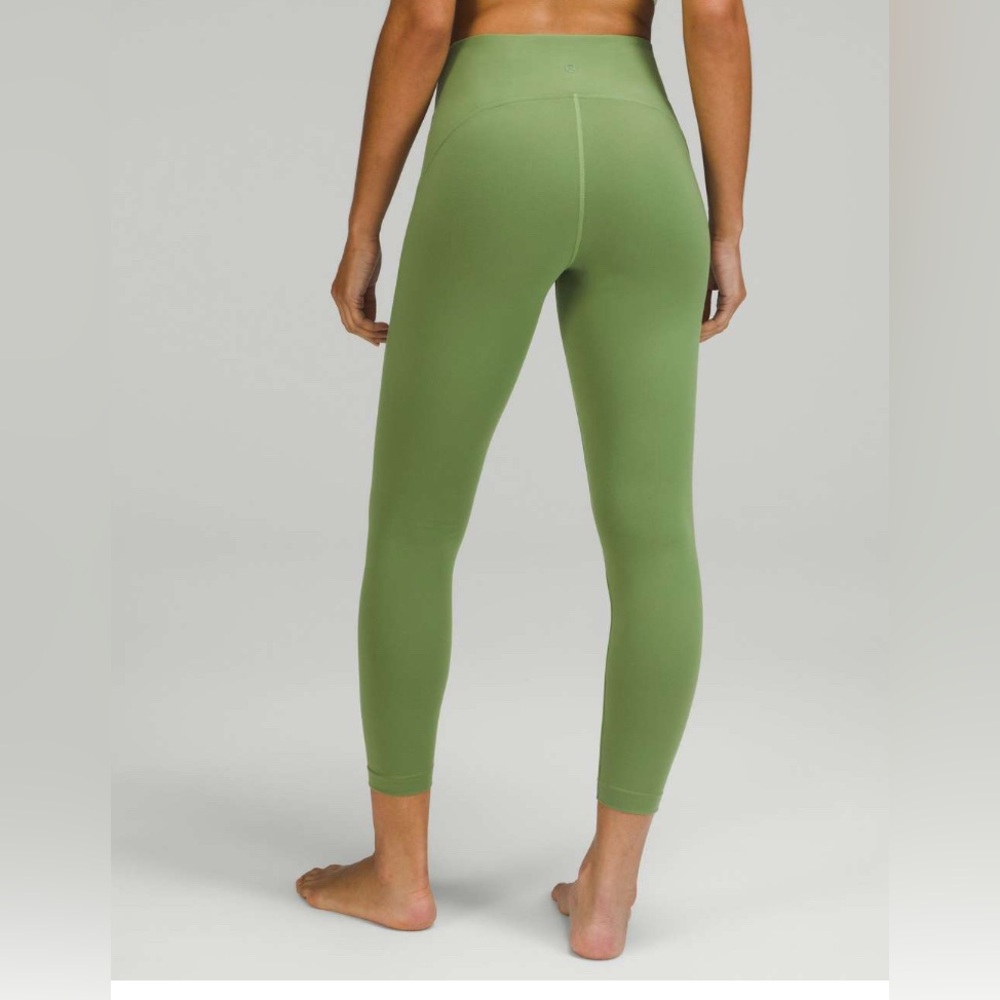 Lululemon InStill High-Rise Tight 25"
Green Foliage Size 14 - Picture 2 of 7